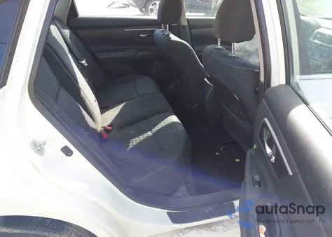 2018 Nissan Altima 2.5 Sv z USA, uszkodzony, nr VIN 1N4AL3AP2JC283287